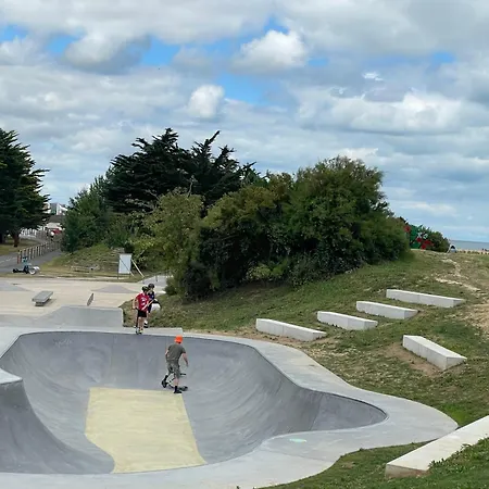 Bateau Lydia Botel Ouistreham